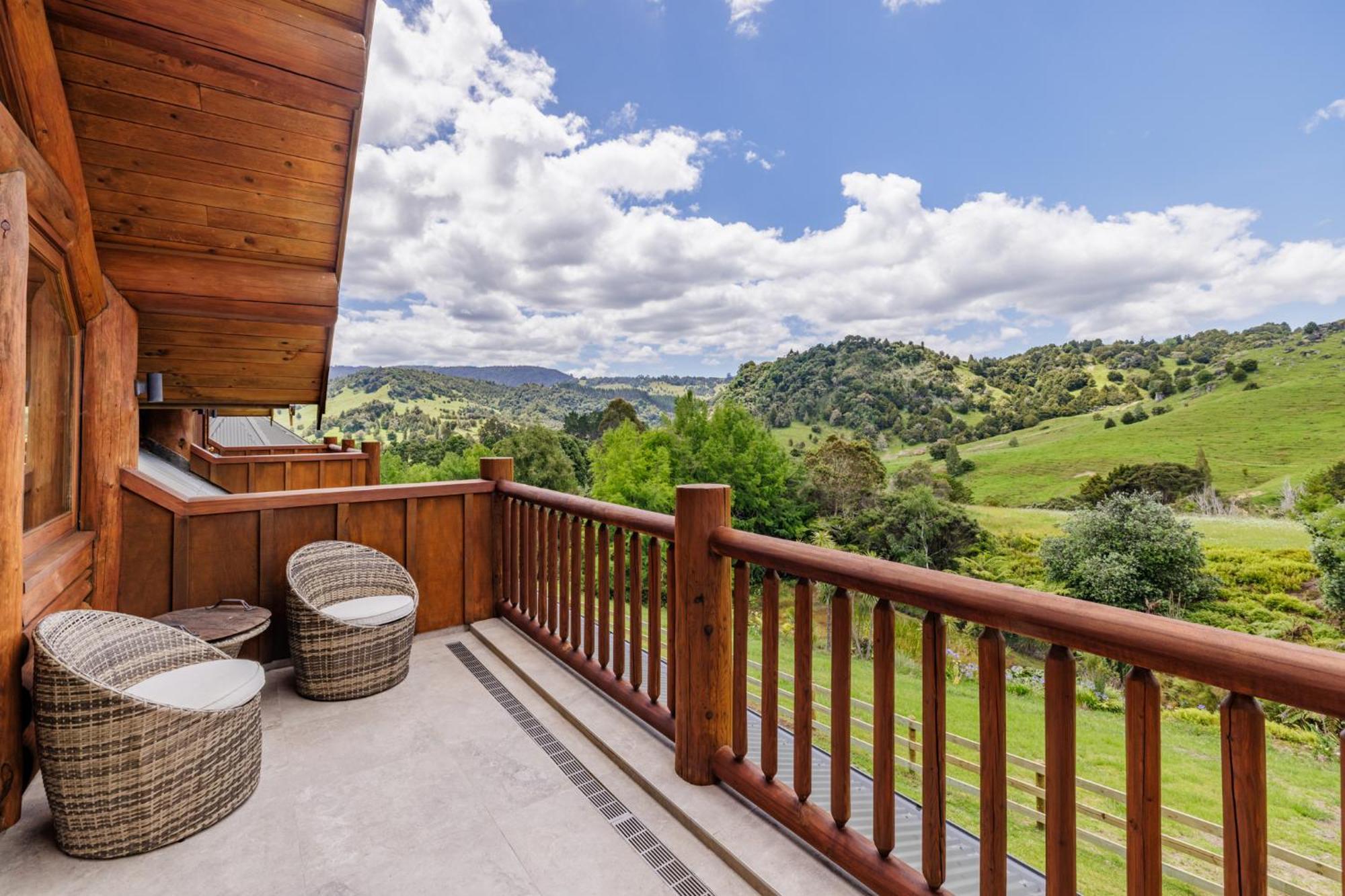 Yellowstone Lodge New Zealand เคริเคริ ภายนอก รูปภาพ